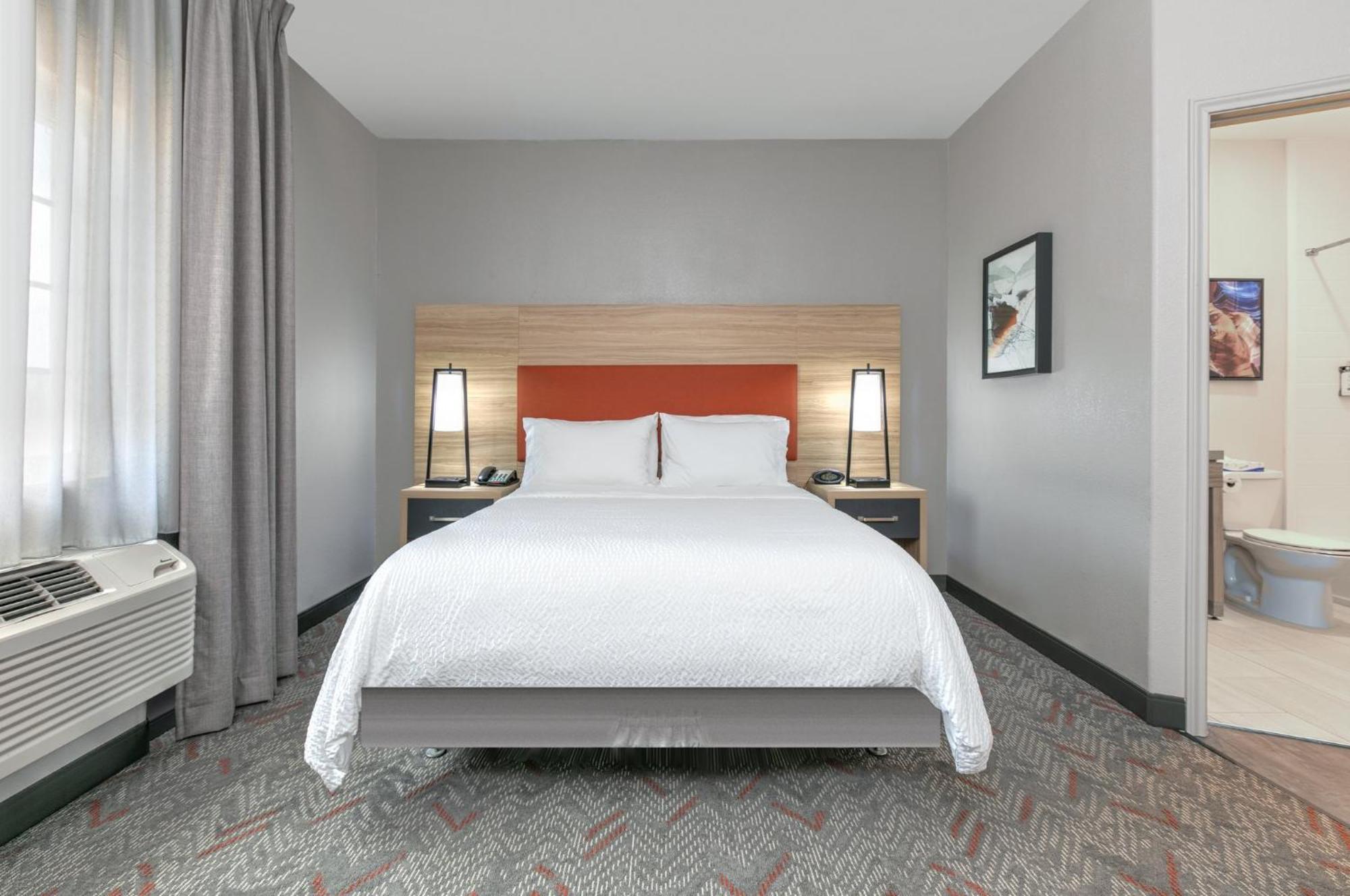 Candlewood Jackson By Ihg Lake Jackson